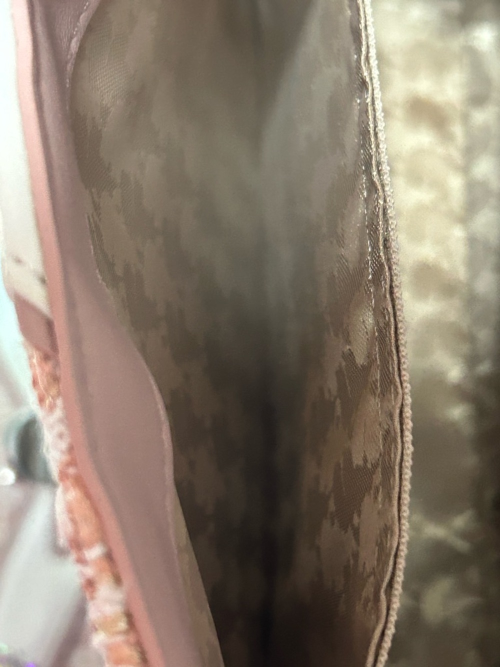 Karl Lagerfeld Blush Pink and White Tweed Chain Shoulder Bag - Picture 13 of 16